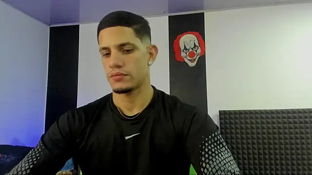 Snapshot of jhonnysnow17 chatting on 21, 3, 2025 jhonnysnow17 online show from 21, 3, 2025