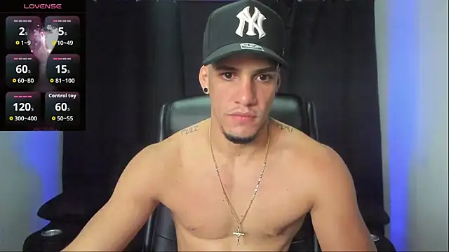 Snapshot of jhonnysnow17 chatting on 11, 9, 2025 jhonnysnow17 online show from 11, 9, 2025