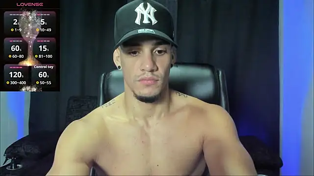 Snapshot of jhonnysnow17 chatting on 14, 9, 2025 jhonnysnow17 online show from 14, 9, 2025