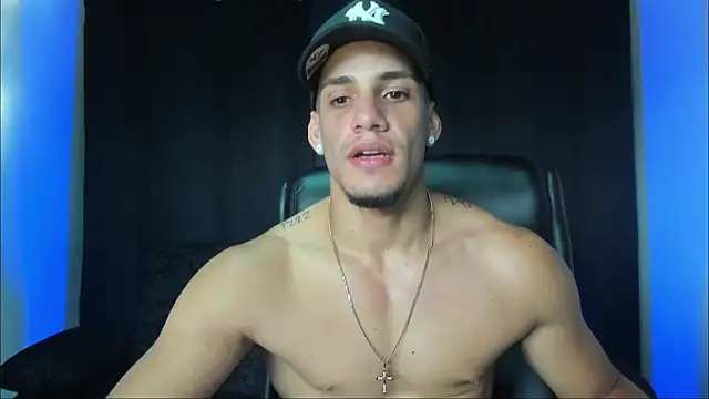 Snapshot of jhonnysnow17 chatting on 28, 9, 2025 jhonnysnow17 online show from 28, 9, 2025