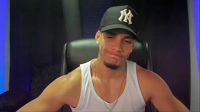 Snapshot of jhonnysnow17 chatting on 4, 10, 2025 jhonnysnow17 online show from 4, 10, 2025