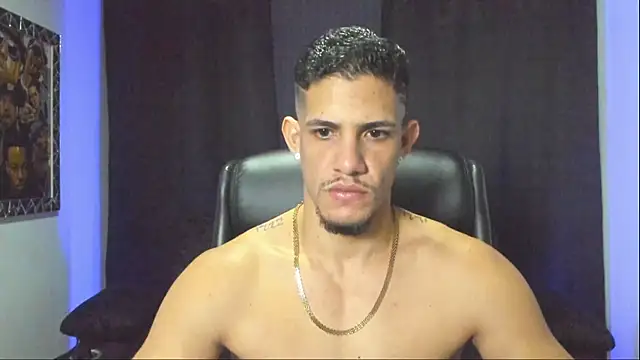 Snapshot of jhonnysnow17 chatting on 14, 12, 2025 jhonnysnow17 online show from 14, 12, 2025