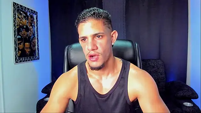 Snapshot of jhonnysnow17 chatting on 14, 1, 2026 jhonnysnow17 online show from 14, 1, 2026