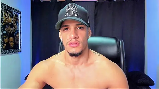 Snapshot of jhonnysnow17 chatting on 12, 2, 2026 jhonnysnow17 online show from 12, 2, 2026