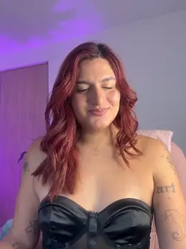 Snapshot of ari_artis chatting on 4, 10, 2025 ari artis online show from 4, 10, 2025