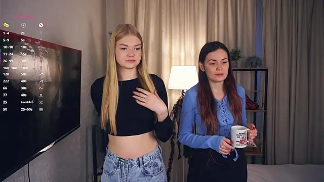 Snapshot of EllenReeves chatting on 10, 1, 2026 EllenReeves online show from 10, 1, 2026