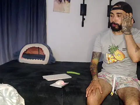 transgenderboy online show from 23, 11, 2025