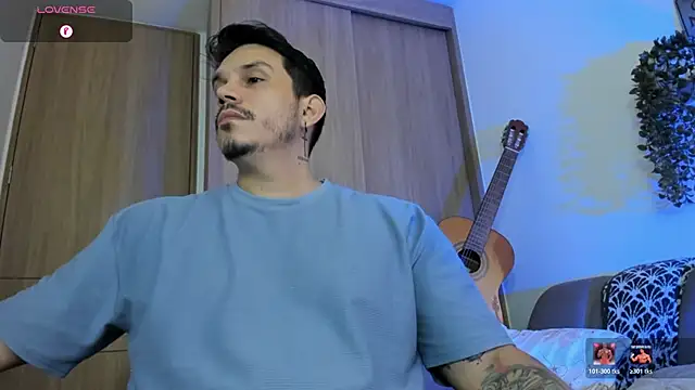 Snapshot of alejandro_stark chatting on 3, 6, 2026 alejandro stark online show from 3, 6, 2026