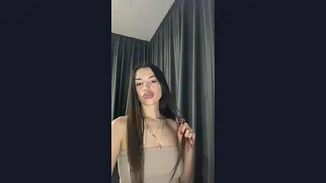 Snapshot of Mika_Gold chatting on 21, 5, 2026 Mika Gold online show from 21, 5, 2026