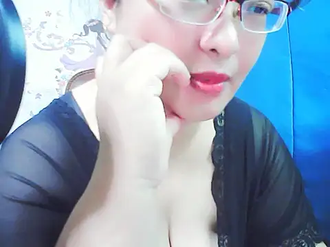 xiaorou-z online show from 10, 9, 2025
