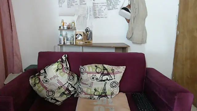 Nathacha online show from 7, 12, 2024