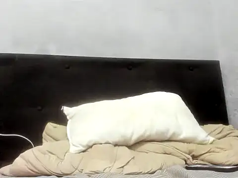 Snapshot of Novin18RJ chatting on 1, 10, 2025 Novin18RJ online show from 1, 10, 2025