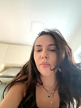 Snapshot of TaniaAmore chatting on 1, 10, 2025 TaniaAmore online show from 1, 10, 2025