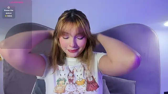 Snapshot of Ania_jones chatting on 17, 2, 2025 Ania jones online show from 17, 2, 2025