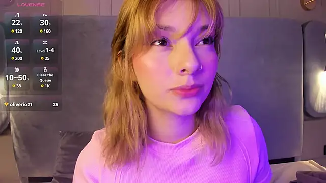 Snapshot of Ania_jones chatting on 12, 3, 2025 Ania jones online show from 12, 3, 2025