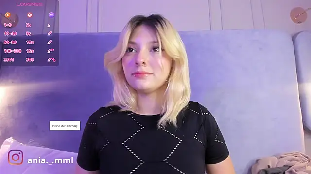 Snapshot of Ania_jones chatting on 25, 9, 2025 Ania jones online show from 25, 9, 2025