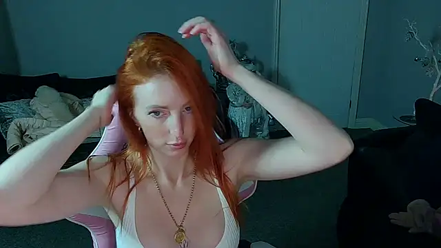 Snapshot of Red_firesquirt chatting on 9, 12, 2024 Red firesquirt online show from 9, 12, 2024