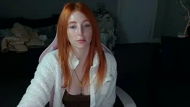 Snapshot of Red_firesquirt chatting on 10, 12, 2024 Red firesquirt online show from 10, 12, 2024