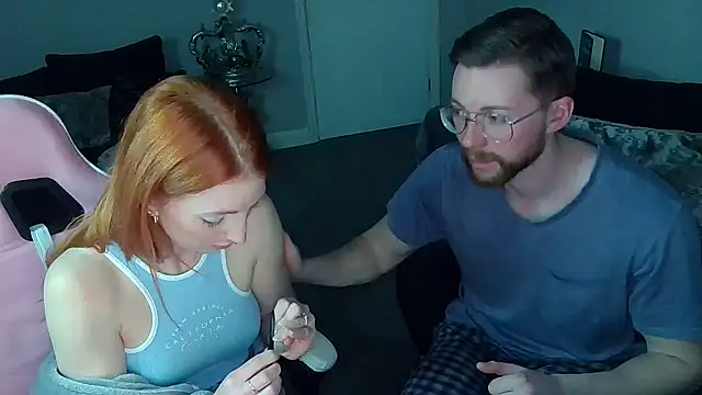 Snapshot of Red_firesquirt chatting on 1, 3, 2025 Red firesquirt online show from 1, 3, 2025
