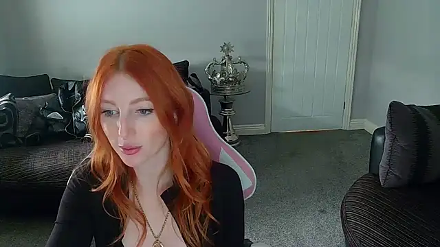 Snapshot of Red_firesquirt chatting on 10, 3, 2025 Red firesquirt online show from 10, 3, 2025
