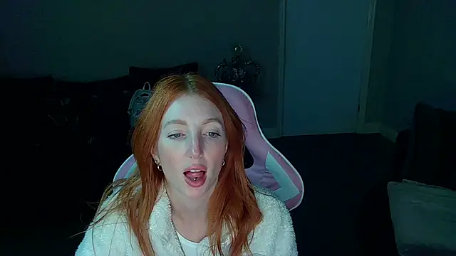 Snapshot of Red_firesquirt chatting on 12, 3, 2025 Red firesquirt online show from 12, 3, 2025