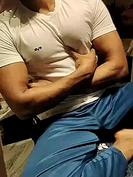 Snapshot of xxxhugedick0001 chatting on 7, 3, 2025 xxxhugedick0001 online show from 7, 3, 2025