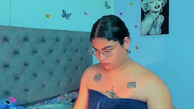 mabellfox online show from 29, 12, 2024