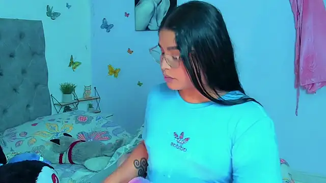 mabellfox online show from 12, 1, 2025