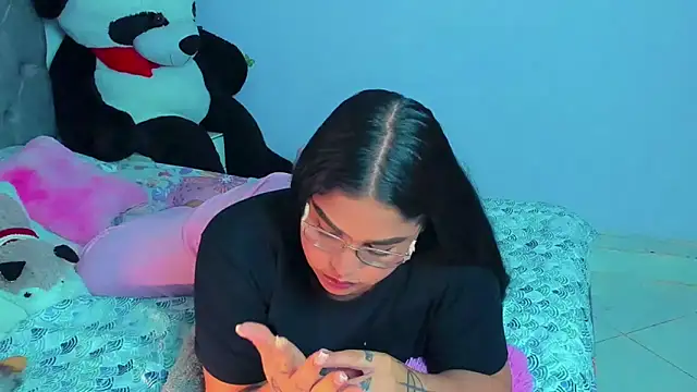 mabellfox online show from 12, 2, 2025