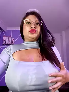 MiiaaJoness online show from 10, 1, 2025