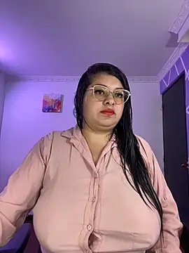 MiiaaJoness online show from 4, 12, 2025