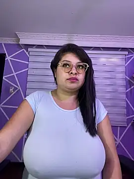 MiiaaJoness online show from 13, 3, 2026