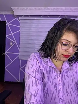Snapshot of MiiaaJoness chatting on 4, 6, 2026 MiiaaJoness online show from 4, 6, 2026