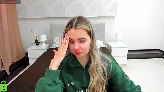 Donna Evans online show from 16, 4, 2026