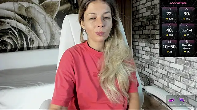 Eva Melow online show from 1, 10, 2025