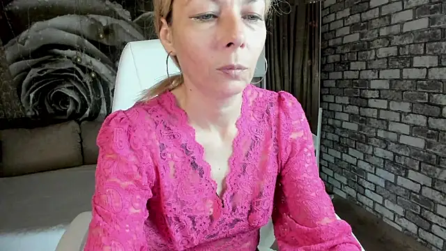 Eva Melow online show from 31, 5, 2026