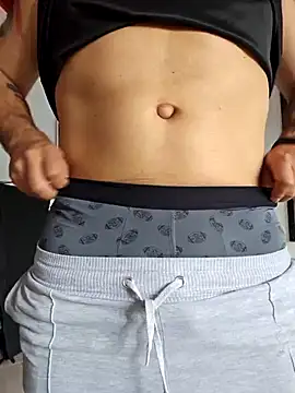 Snapshot of JD-69 chatting on 4, 2, 2025 JD-69 online show from 4, 2, 2025