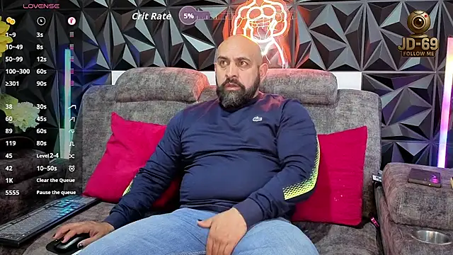 Snapshot of JD-69 chatting on 4, 10, 2025 JD-69 online show from 4, 10, 2025