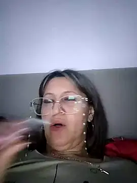 naughtymilfT online show from 19, 2, 2025