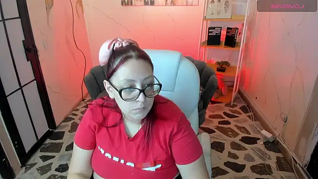 NiickyJones online show from 16, 9, 2025