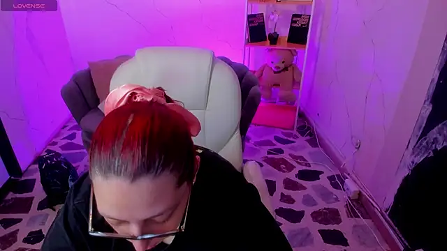 NiickyJones online show from 1, 10, 2025