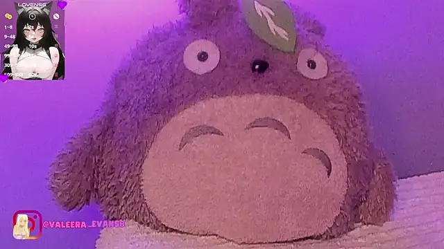 Valeera Evans8 online show from 21, 3, 2025