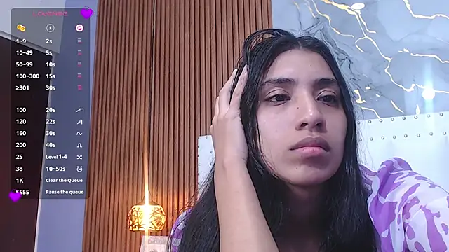 Snapshot of littlee_emilyy_ chatting on 15, 1, 2025 littlee emilyy  online show from 15, 1, 2025