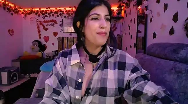 azahar  ziiz online show from 9, 3, 2025