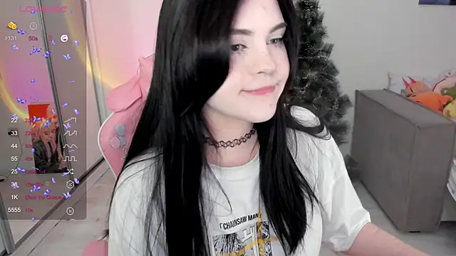 Snapshot of SelenaCute chatting on 3, 1, 2025 SelenaCute online show from 3, 1, 2025