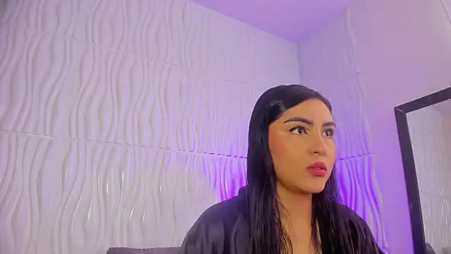 Snapshot of Abby__colins chatting on 27, 9, 2025 Abby colins online show from 27, 9, 2025