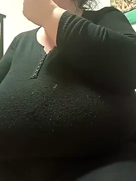 Nataliesbestjuggs online show from 22, 2, 2025