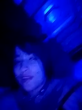 sarah benjjaminn online show from 21, 4, 2026