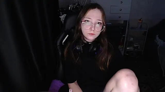 AmeliaKamishiro online show from 20, 12, 2025