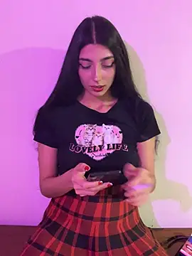 Snapshot of Felicia_smok3 chatting on 13, 1, 2025 Felicia smok3 online show from 13, 1, 2025